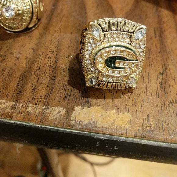 Packer super bowl rings - Picture 4 of 5